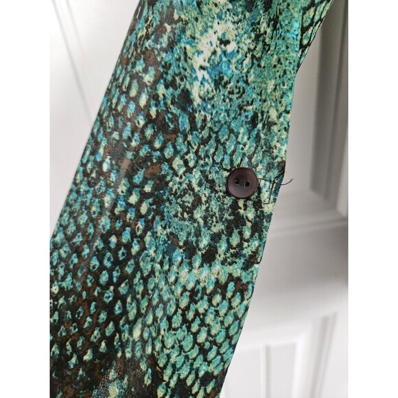 New Directions Green Snake Print Blouse With Roll Tab Sleeves Sheer Size PM - Picture 6 of 9